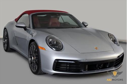 2020 Porsche 911 Carrera
