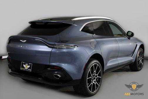 2021 Aston Martin DBX Base