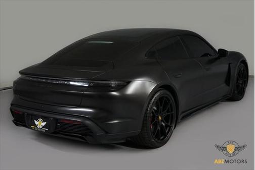 2023 Porsche Taycan GTS