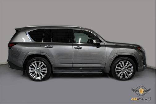 2025 Lexus LX 700h Ultra Luxury