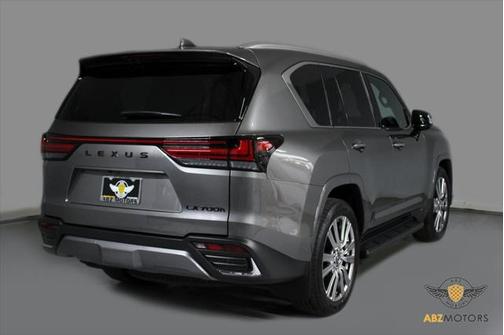 2025 Lexus LX 700h Ultra Luxury