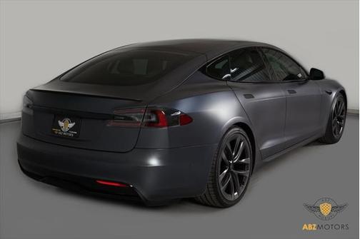 2021 Tesla Model S Plaid