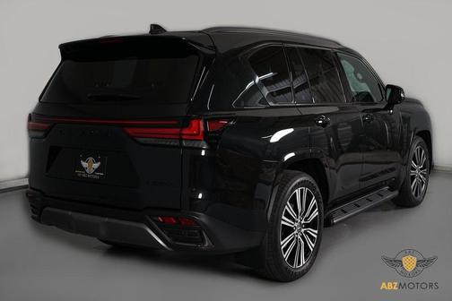 2025 Lexus LX 600 Luxury