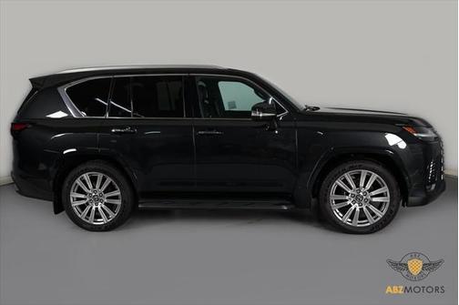 2025 Lexus LX 700h Ultra Luxury