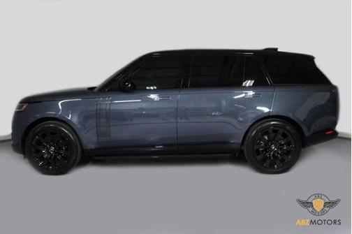 2025 Land Rover Range Rover P530 SE 7 Seat