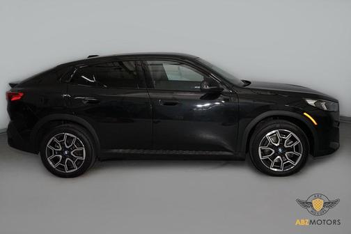 2025 BMW X2 xDrive28i