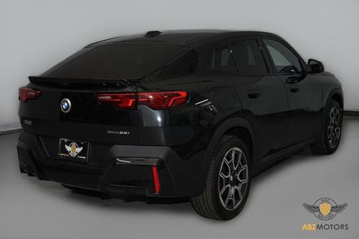 2025 BMW X2 xDrive28i