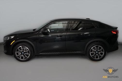 2025 BMW X2 xDrive28i