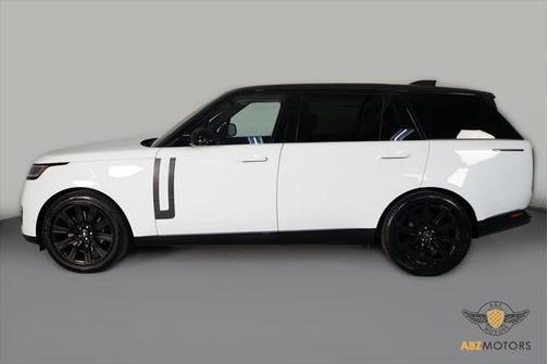 2023 Land Rover Range Rover P530 SE