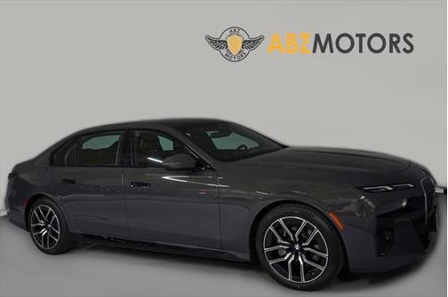 2023 BMW 740 i