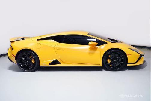 Giallo Telemaco Matte 2023 Lamborghini Huracan Tecnica Coupe