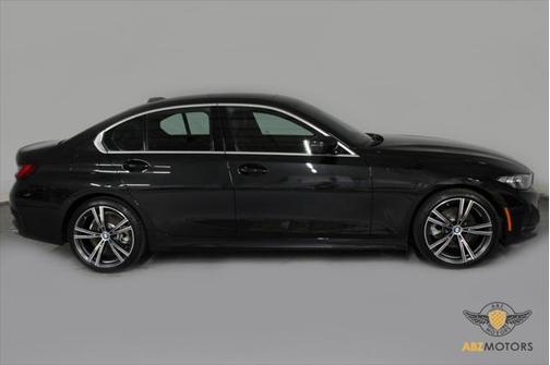2024 BMW 330 i
