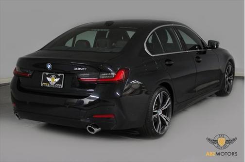 2024 BMW 330 i