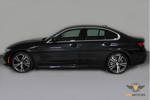 2024 BMW 330 i