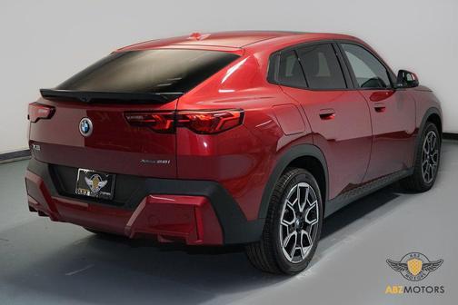 2025 BMW X2 xDrive28i