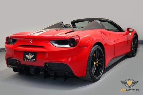2018 Ferrari 488 Spider Base