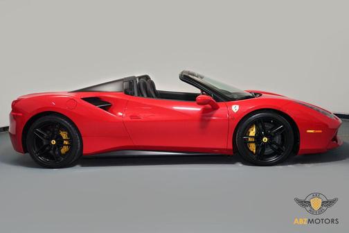 2018 Ferrari 488 Spider Base