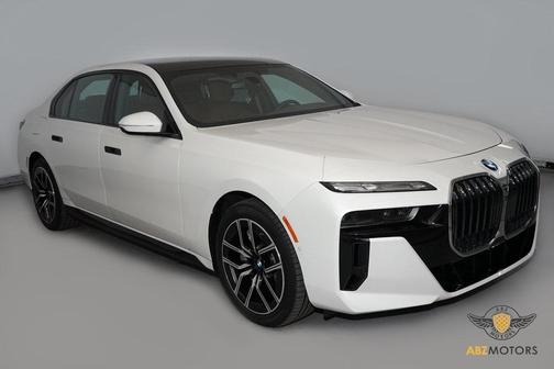 2023 BMW 760 i xDrive
