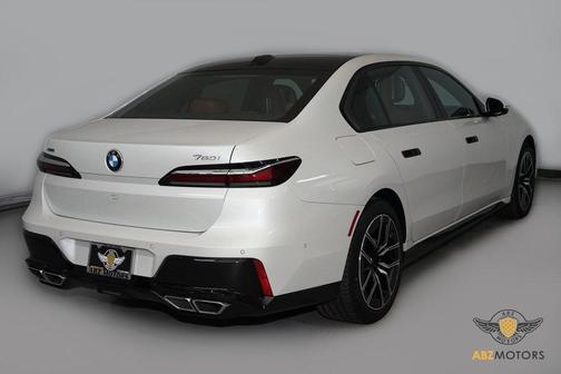 2023 BMW 760 i xDrive