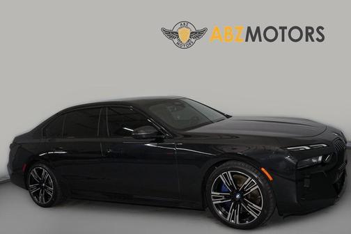 2023 BMW 740 i