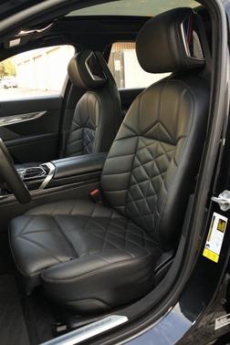 2023 BMW 740 i