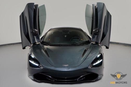 2020 McLaren 720S Base