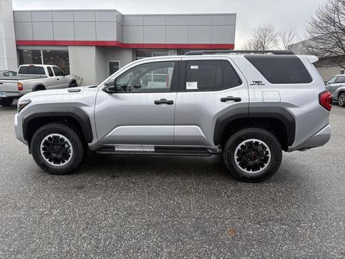 2025 Toyota 4Runner TRD Off Road
