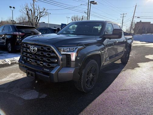 2023 Toyota Tundra Platinum