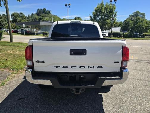 2023 Toyota Tacoma SR5
