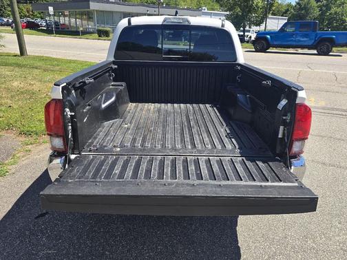 2023 Toyota Tacoma SR5