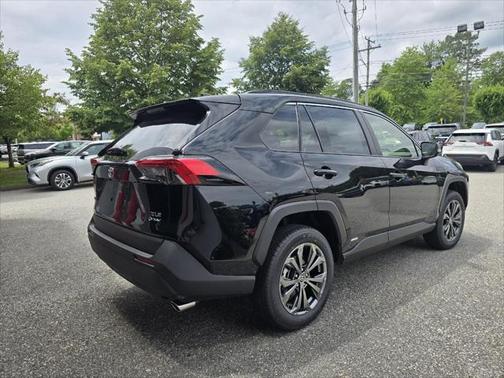 2025 Toyota RAV4 Hybrid XLE Premium