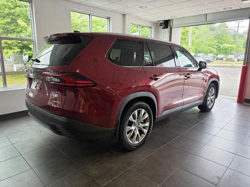 Ruby Flare Pearl 2026 Toyota Grand Highlander Hybrid Limited