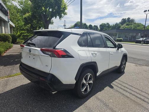 Super White 2021 Toyota RAV4 Prime SE