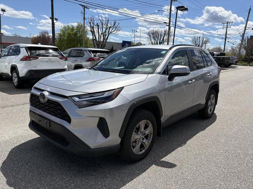 Silver Sky Metallic 2025 Toyota RAV4 XLE