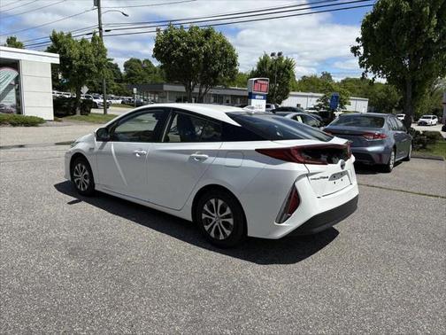 2022 Toyota Prius Prime LE
