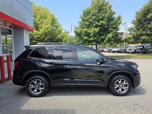 Crystal Black Pearl 2023 Honda Passport AWD TrailSport