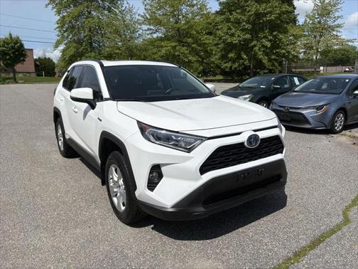 2021 Toyota RAV4 Hybrid XLE
