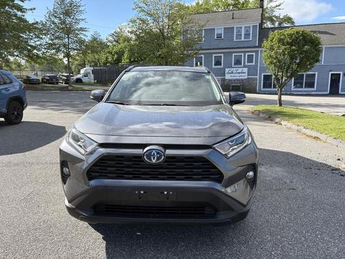 2021 Toyota RAV4 Hybrid XLE Premium
