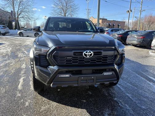 2025 Toyota Tacoma TRD Off Road
