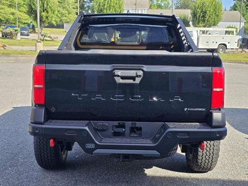 2025 Toyota Tacoma Hybrid Trailhunter