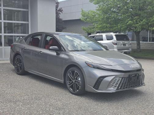 Heavy Metal w/Midnight Black Metallic Roof 2026 Toyota Camry XSE