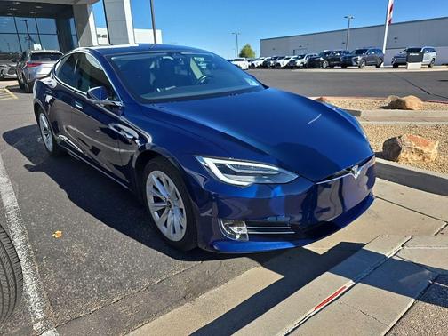 2018 Tesla Model S 75D