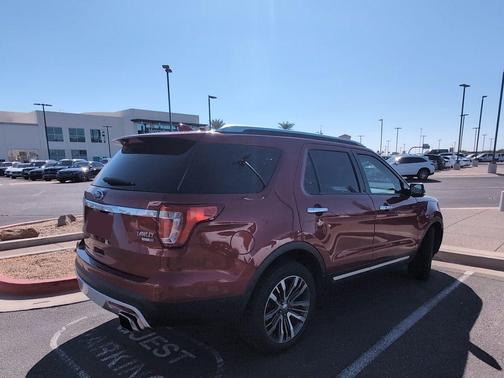 2017 Ford Explorer Platinum