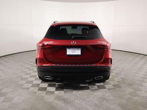 2024 Mercedes-Benz GLA 250 4MATIC