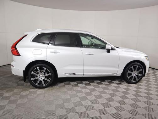 2021 Volvo XC60 T5 Inscription