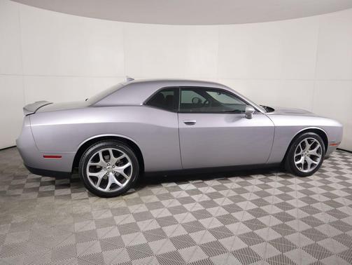 2015 Dodge Challenger SXT Plus