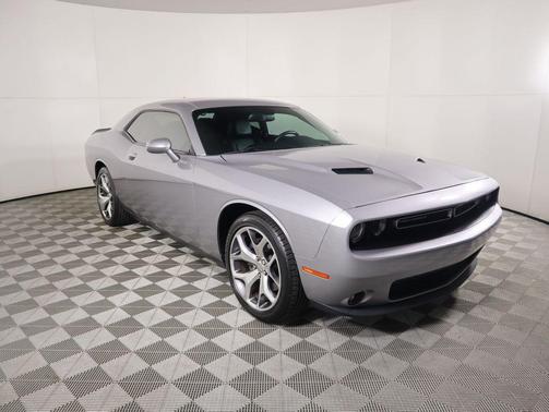 2015 Dodge Challenger SXT Plus