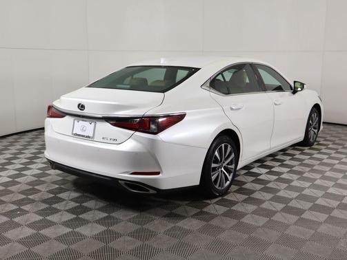 2021 Lexus ES 350 Base