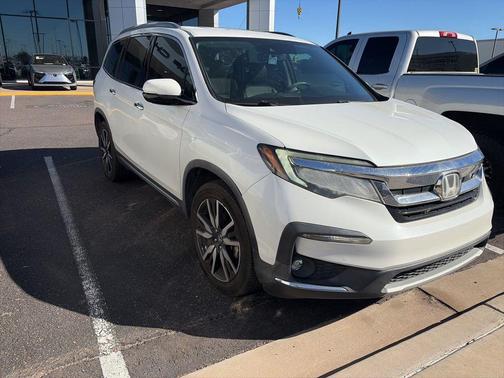 2020 Honda Pilot Touring 8-Passenger