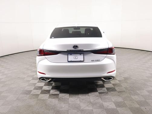 2025 Lexus ES 350 Base